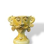 Vaso Coppa giallo con volto - in ceramica di Santo Stefano di Camastra