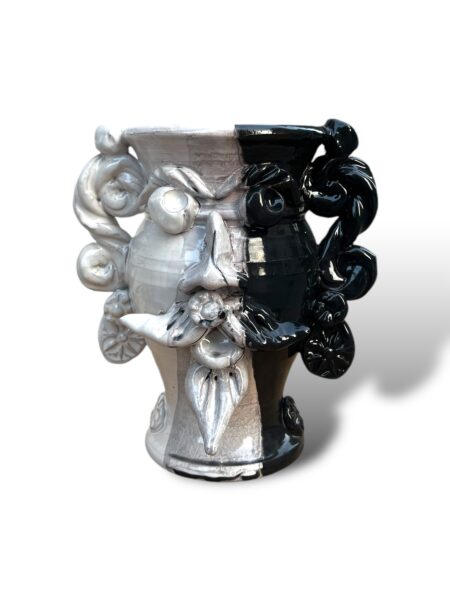Vasetto sikano bicolor BV - in ceramica di Santo Stefano di Camastra