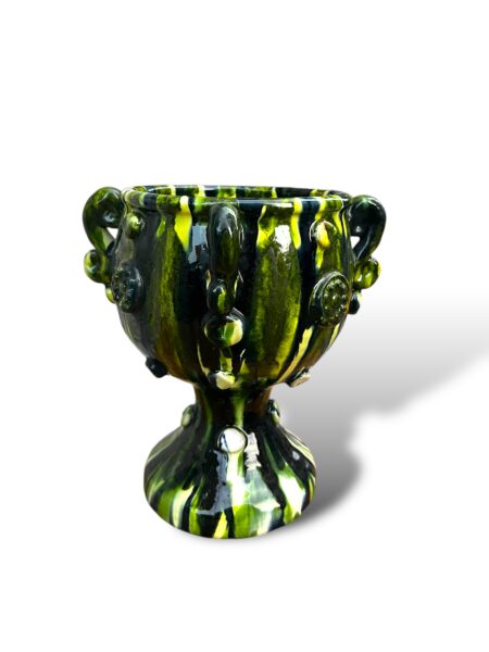 Vaso coppa con applicazioni - in ceramica di Santo Stefano di Camastra