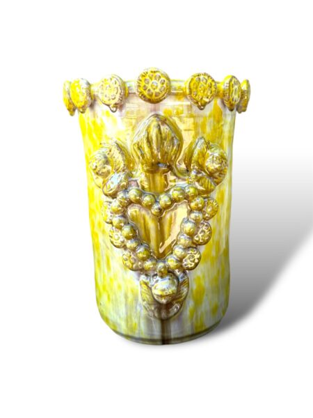 Vaso cuore sacro - Giallo – in ceramica di Santo Stefano di Camastra