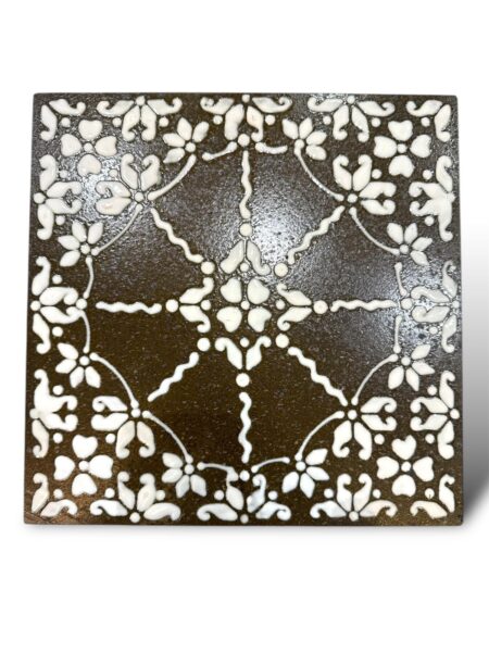 Tagliere in pietra lavica quadrato -BN- In Ceramica di Santo Stefano di Camastra