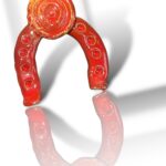 Ferro di Cavallo Rosso In Ceramica di Santo Stefano di Camastra