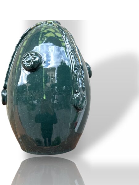 Uova di Pasqua Grande con applicazione -V- in Ceramica di Santo Stefano di Camastra