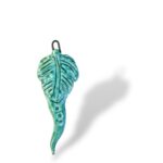 Corno piccolo foglia barocca verde acqua - in Ceramica di Santo Stefano di Camastra