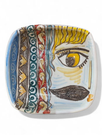 Fondina "Big Eyes" con baffo - in Ceramica di Santo Stefano di Camastra