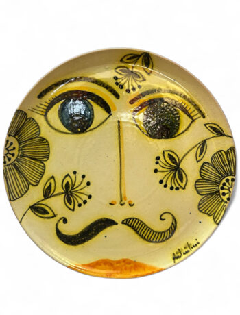 Piatto Big Eyes Uomo Baffi - in Ceramica di Santo Stefano di Camastra